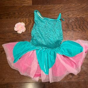 GIRLS HALLOWEEN COSTUME WITH DETACHABLE CLIP
